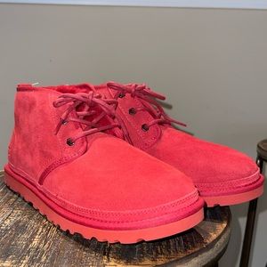 Red Neumel Uggs